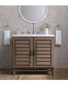 Portland 36 (620-V36-WW) shown with White Zeus Quartz top