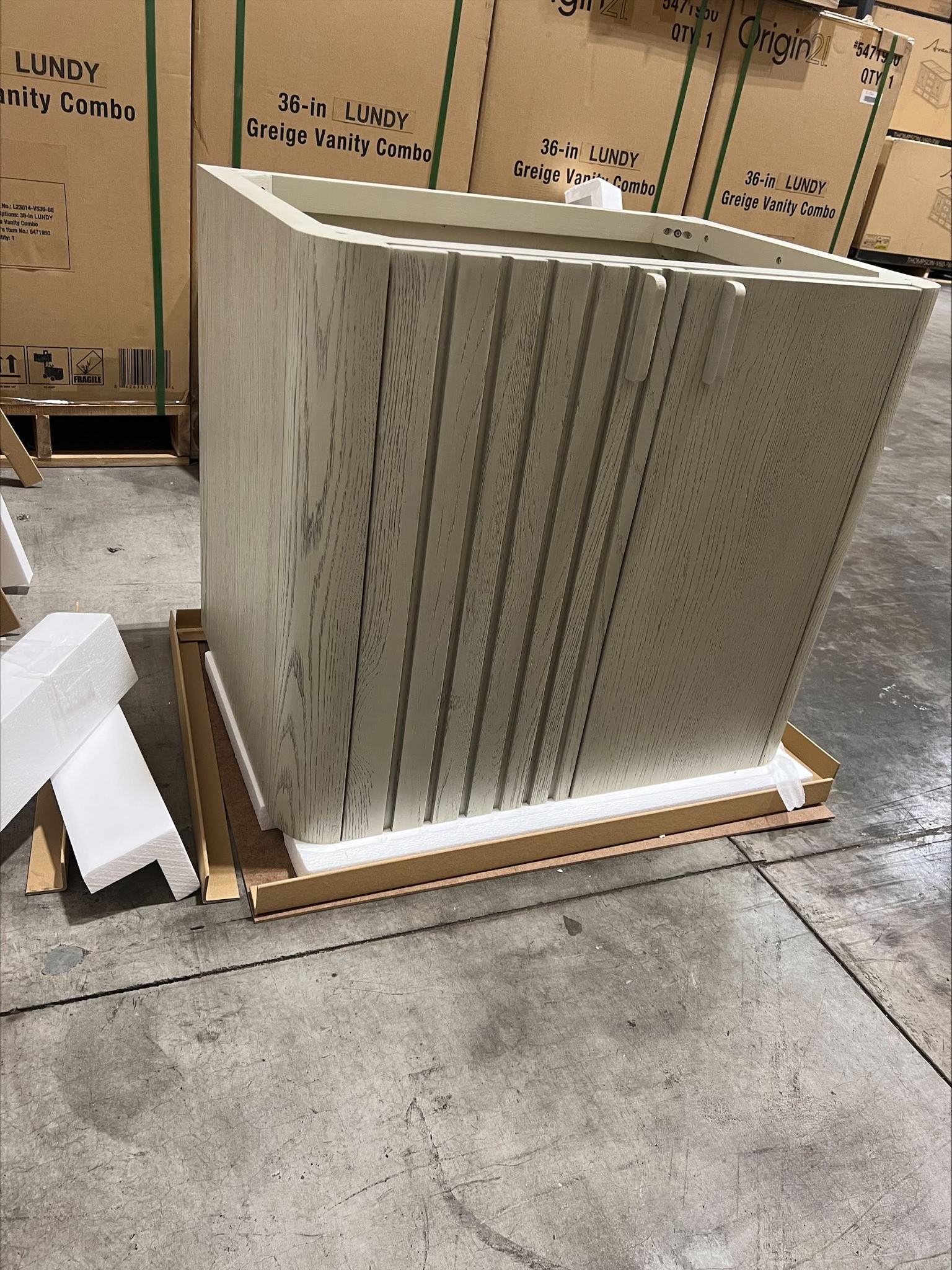 Gray Oak Avanity