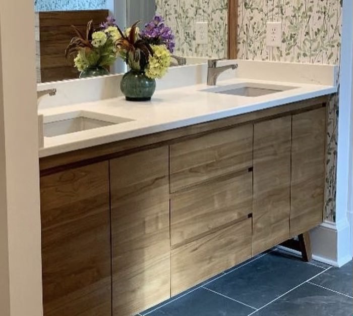 Natural Teak Avanity