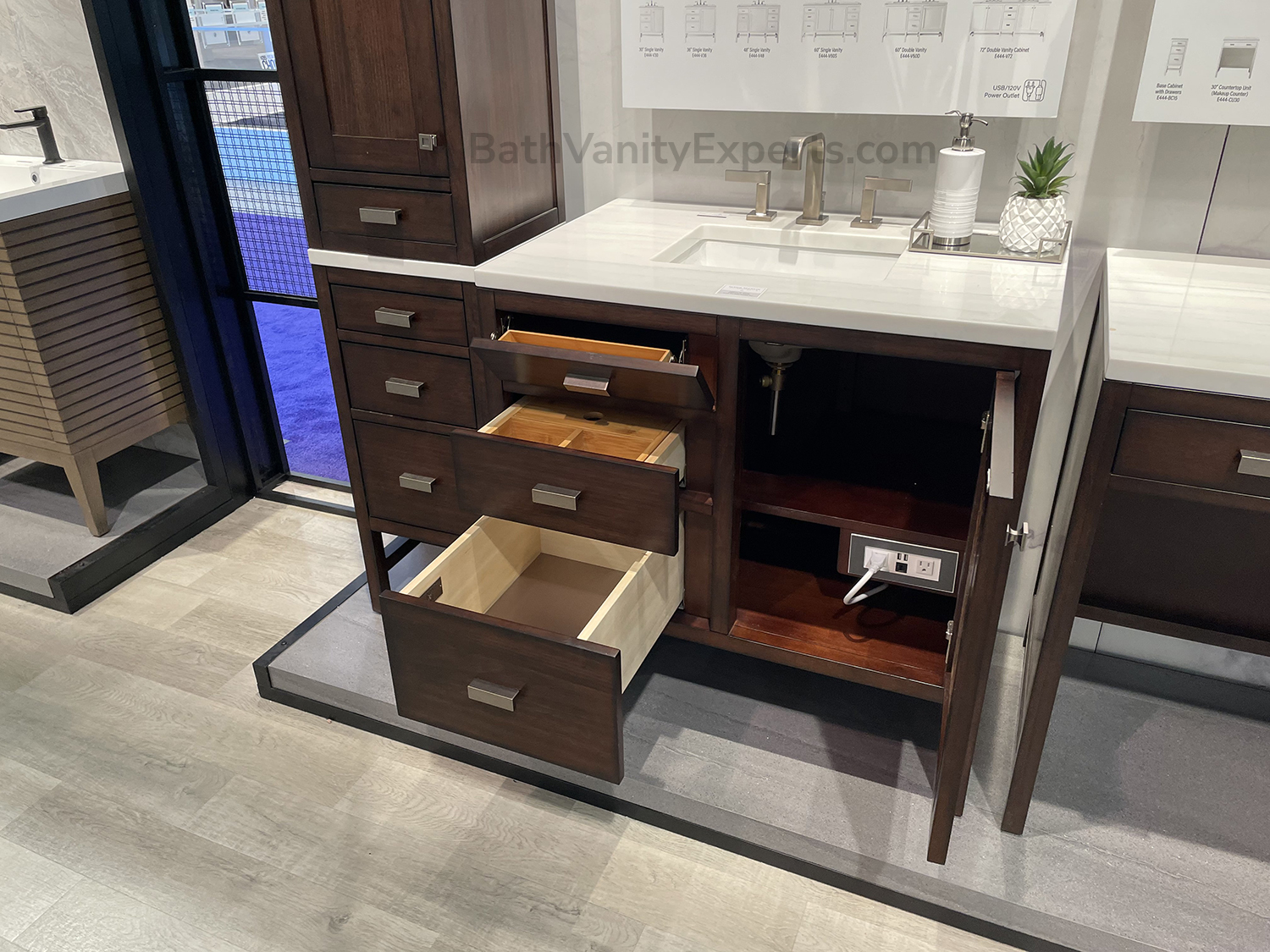 Mid-Century Acacia (James Martin)